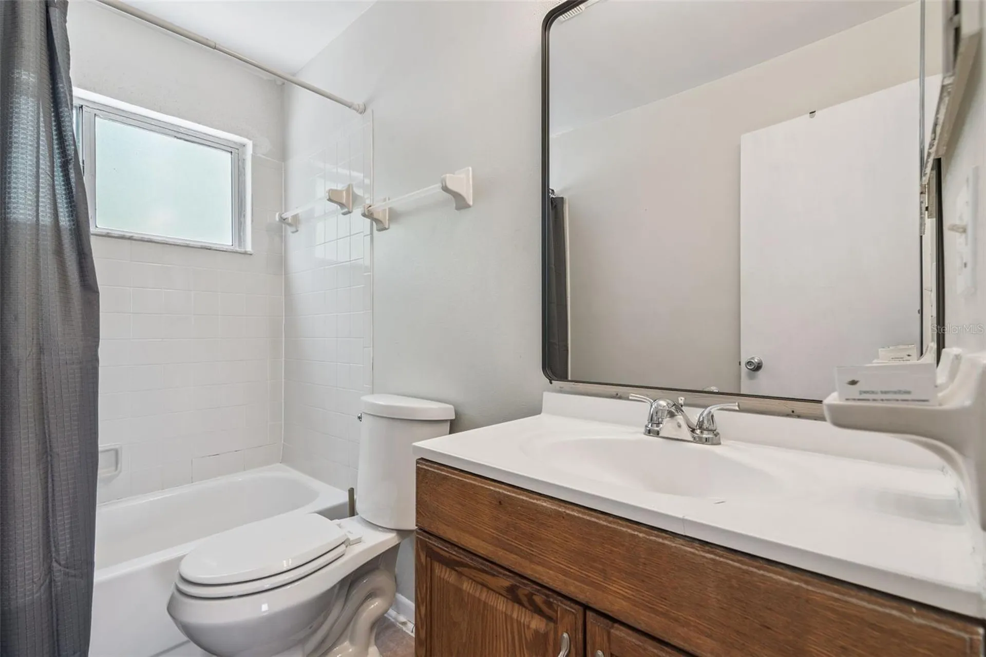 2564 Woodgate Boulevard Orlando FL 32822