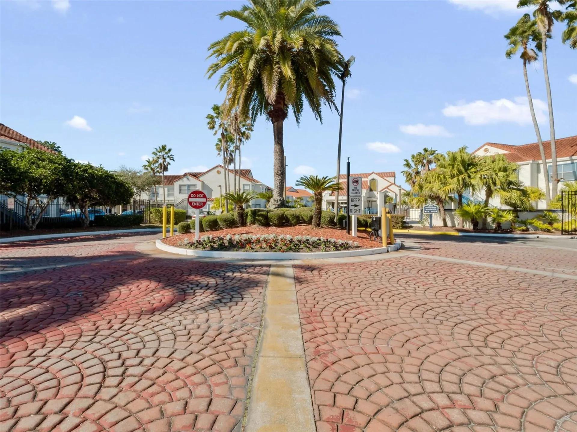 2564 Woodgate Boulevard Orlando FL 32822