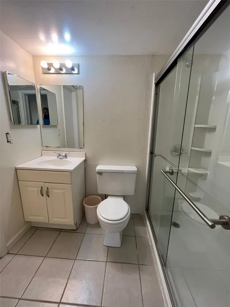 6043 Village Circle Orlando FL 32822