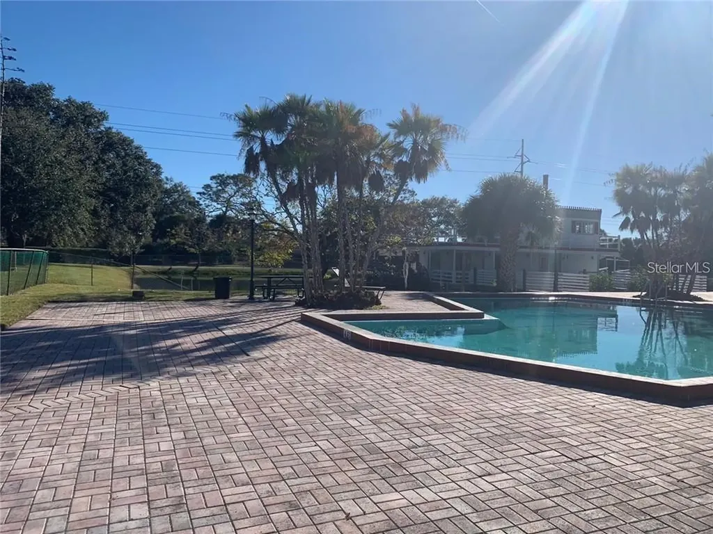 6043 Village Circle Orlando FL 32822