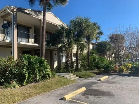6043 Village Circle Orlando FL 32822