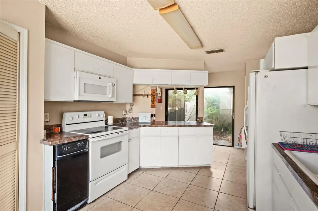 647 Bonnie Boulevard Palm Harbor FL 34684