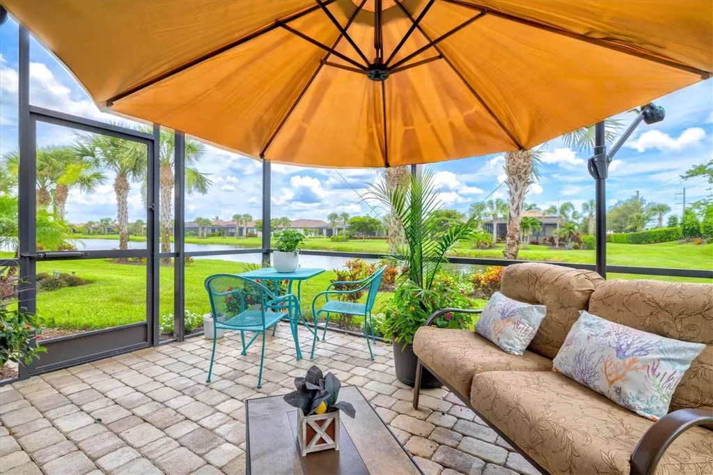 13913 Alafaya Street Venice FL 34293