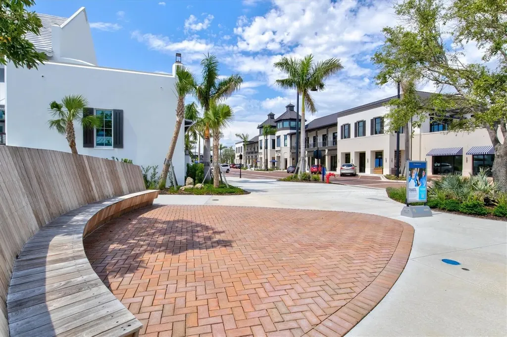 13913 Alafaya Street Venice FL 34293