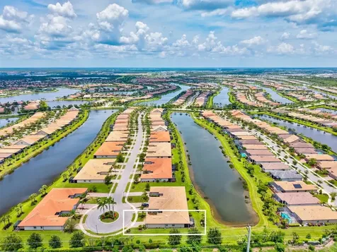 13913 Alafaya Street Venice FL 34293