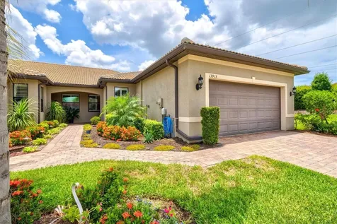 13913 Alafaya Street Venice FL 34293