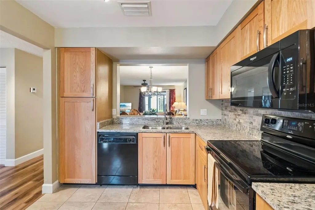 6210 Raintree Drive Orlando FL 32822