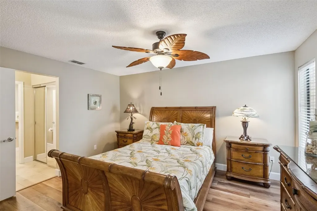 6210 Raintree Drive Orlando FL 32822