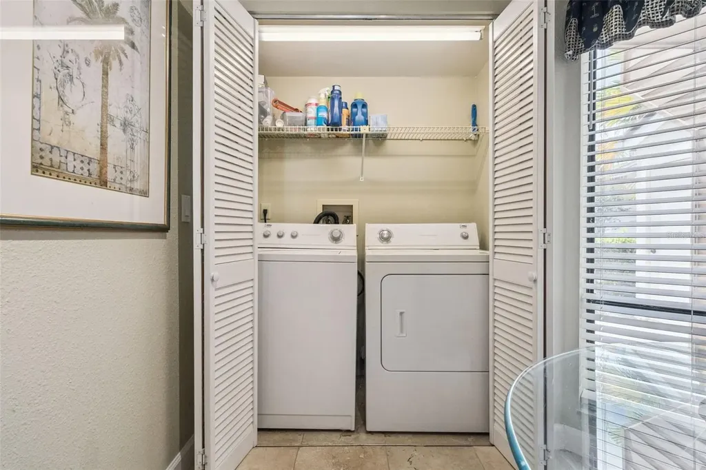 6210 Raintree Drive Orlando FL 32822
