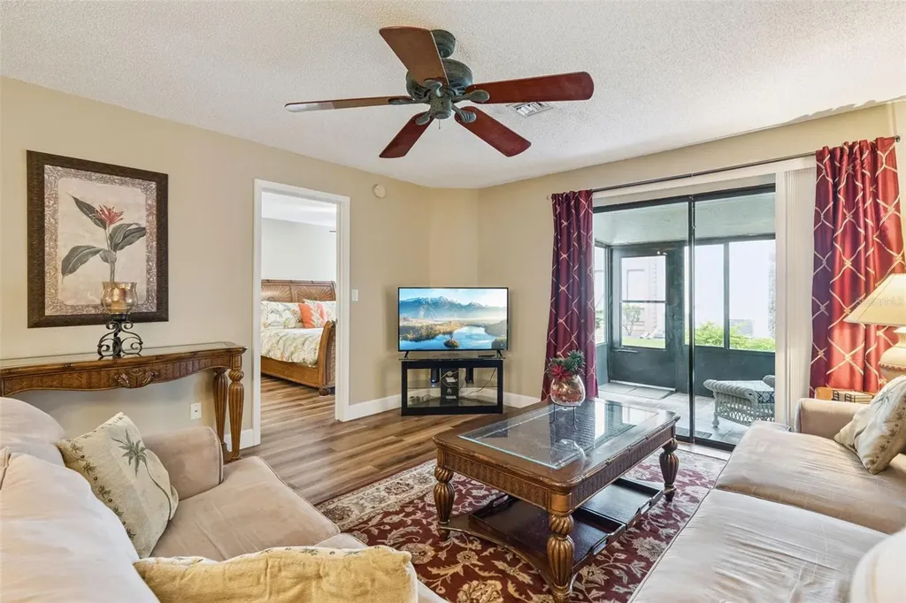6210 Raintree Drive Orlando FL 32822