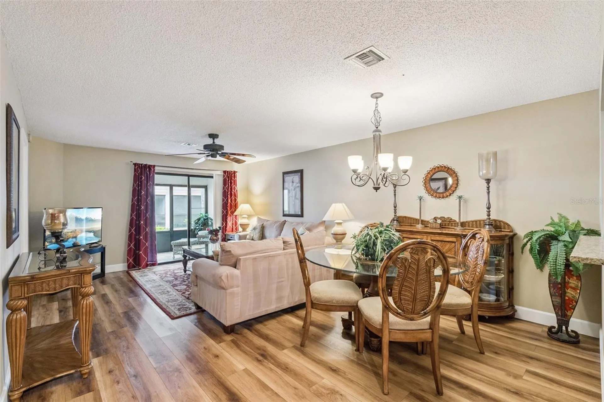 6210 Raintree Drive Orlando FL 32822