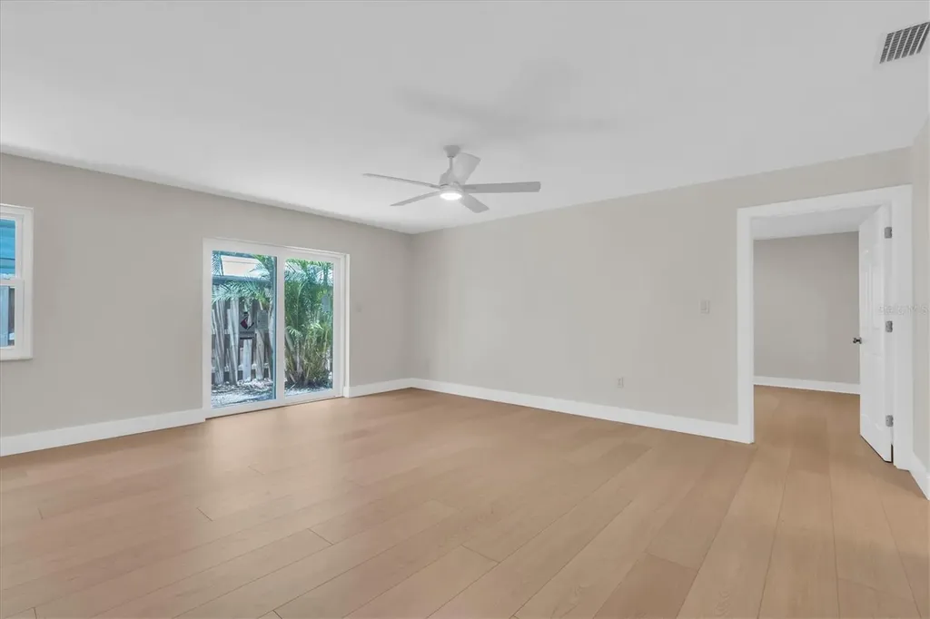 714 3rd Avenue NE Largo FL 33770