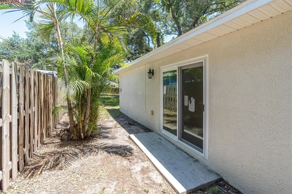 714 3rd Avenue NE Largo FL 33770