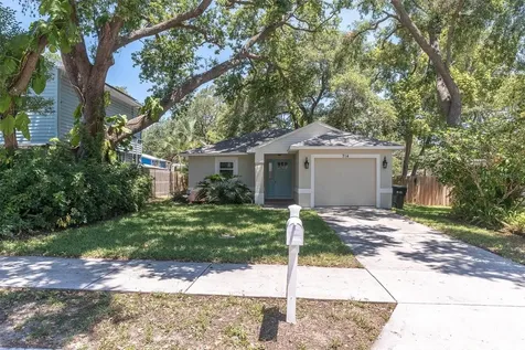 714 3RD Avenue NE Largo FL 33770