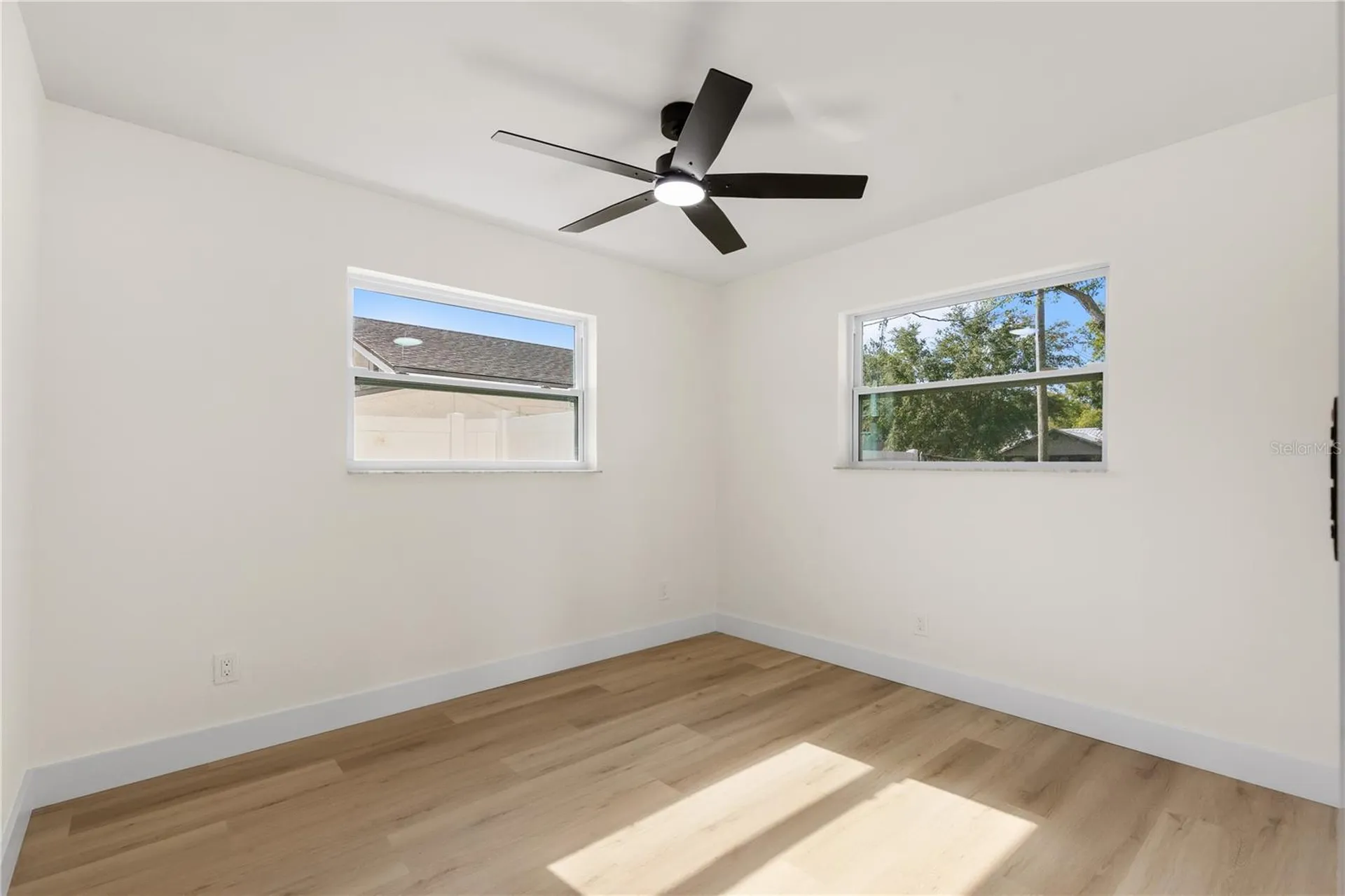 815 W Minnehaha Street Tampa FL 33604