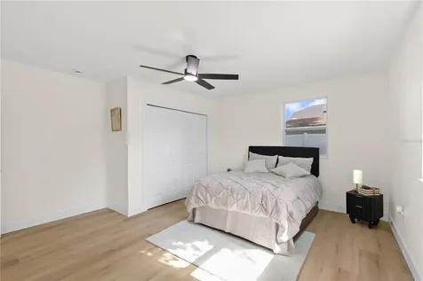 815 W Minnehaha Street Tampa FL 33604