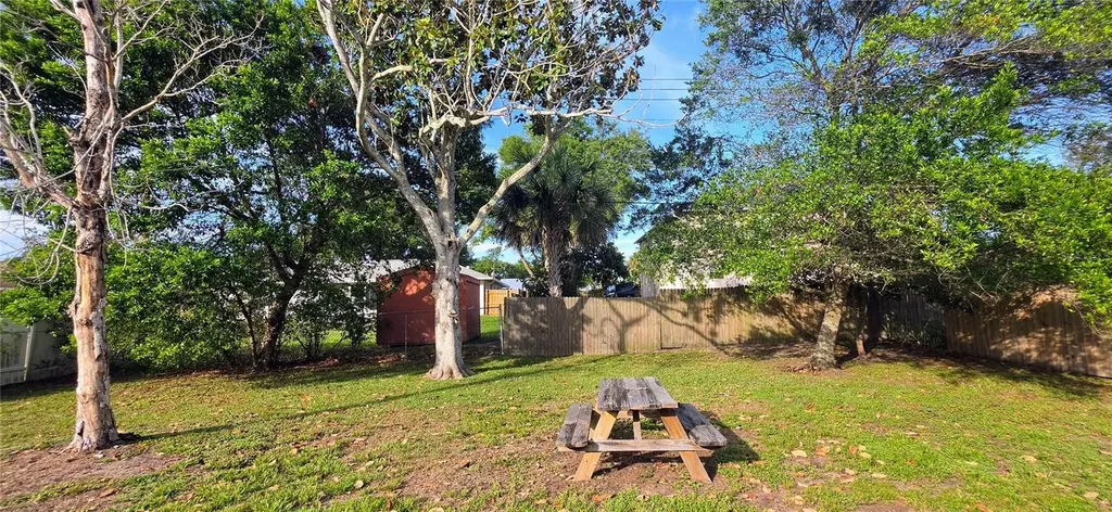 1817 Date Palm Drive Edgewater FL 32132
