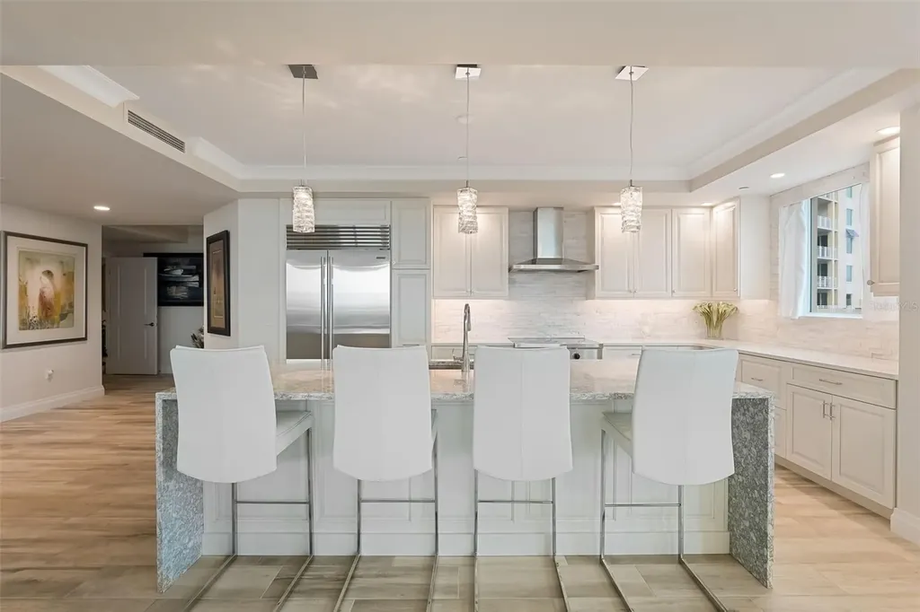 795 Collany Road Tierra Verde FL 33715