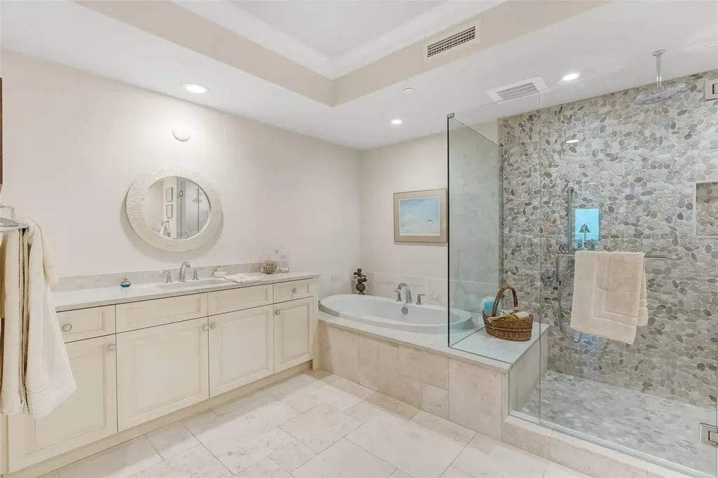 795 Collany Road Tierra Verde FL 33715