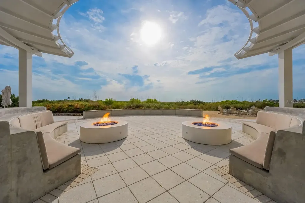 795 Collany Road Tierra Verde FL 33715