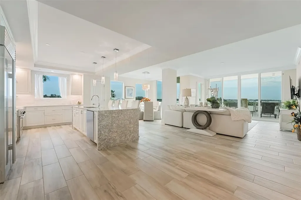 795 Collany Road Tierra Verde FL 33715