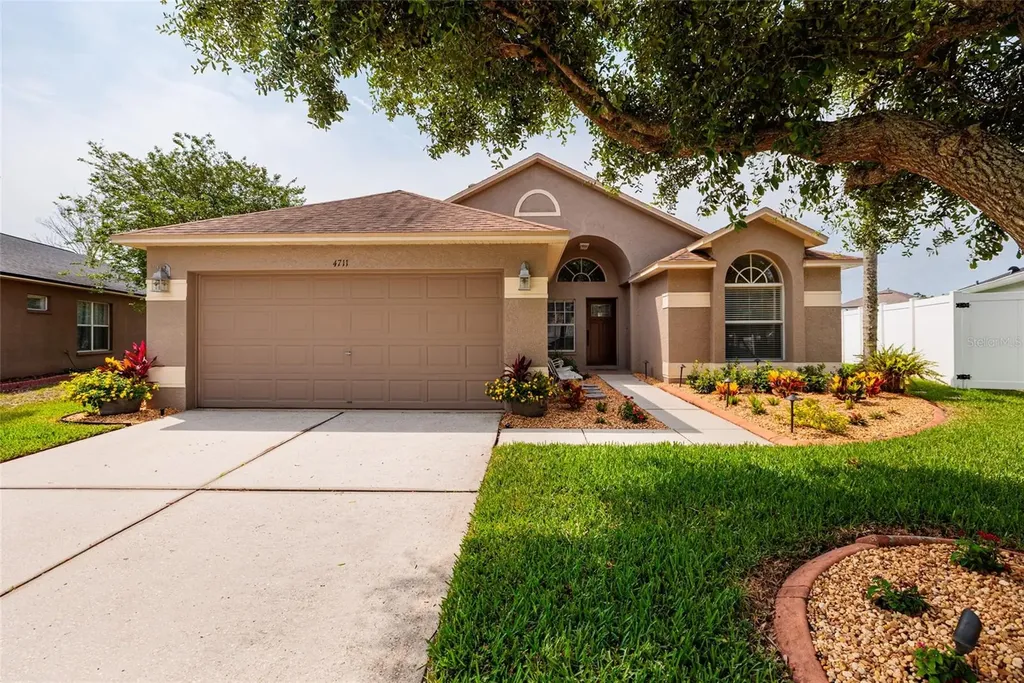 4711 Wessex Way Land O Lakes FL 34639
