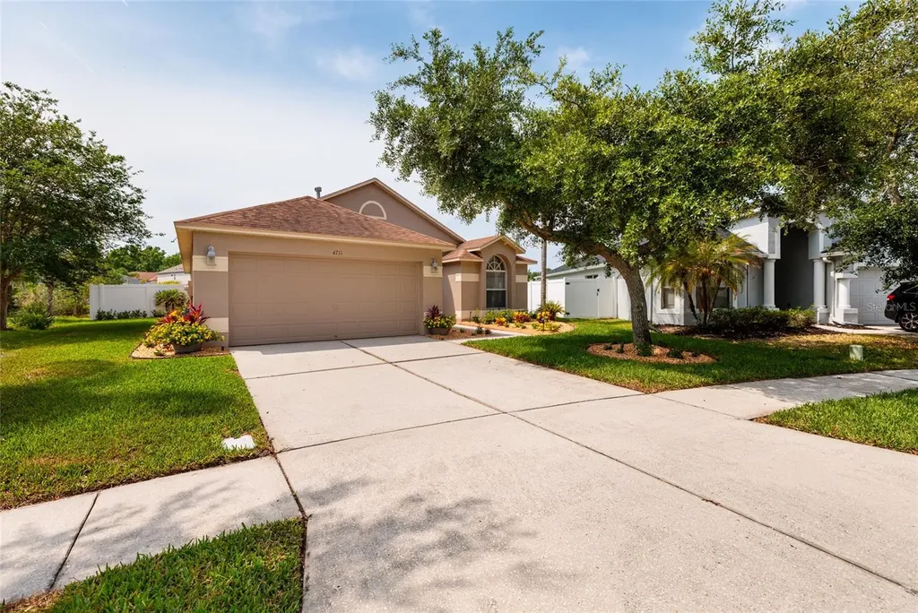 4711 Wessex Way Land O Lakes FL 34639