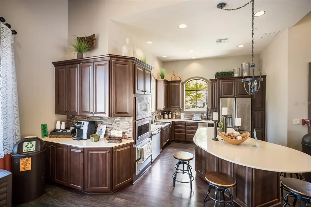 5811 Cavano Drive Sarasota FL 34231