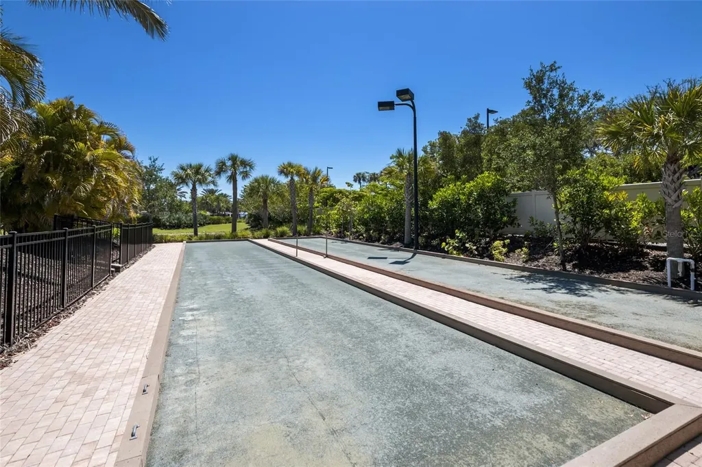 5811 Cavano Drive Sarasota FL 34231