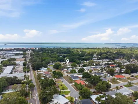 1429 San Charles Drive Dunedin FL 34698