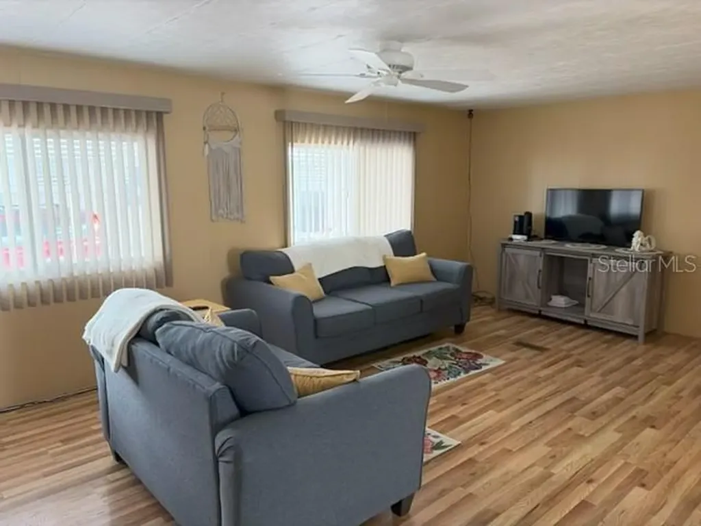 2107 Palma Sola Boulevard Bradenton FL 34209