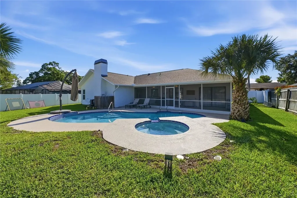 4957 Lake Valencia Boulevard E Palm Harbor FL 34684