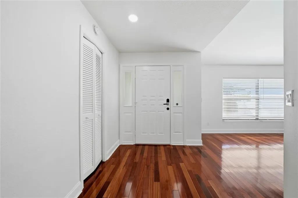 4957 Lake Valencia Boulevard E Palm Harbor FL 34684