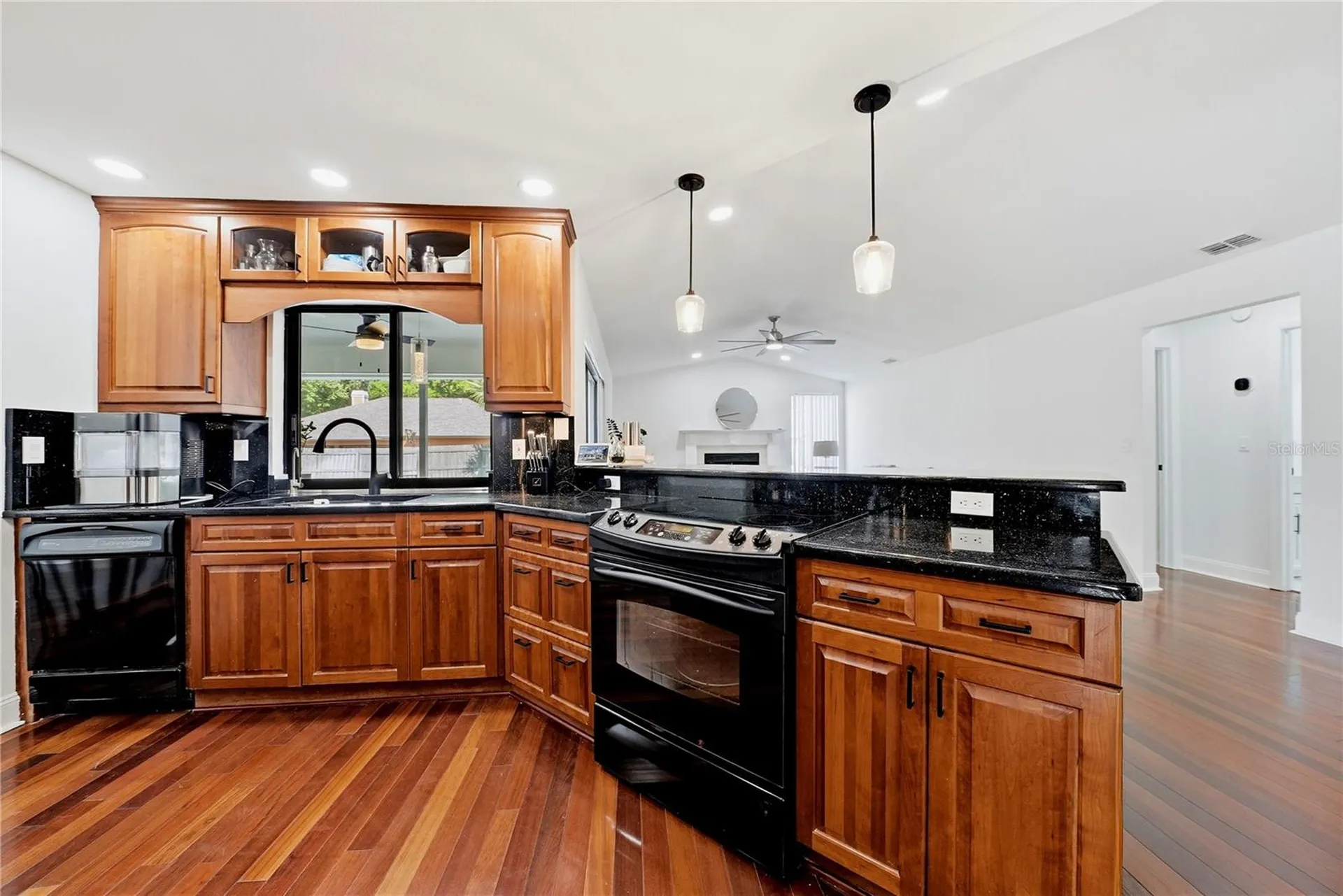 4957 Lake Valencia Boulevard E Palm Harbor FL 34684