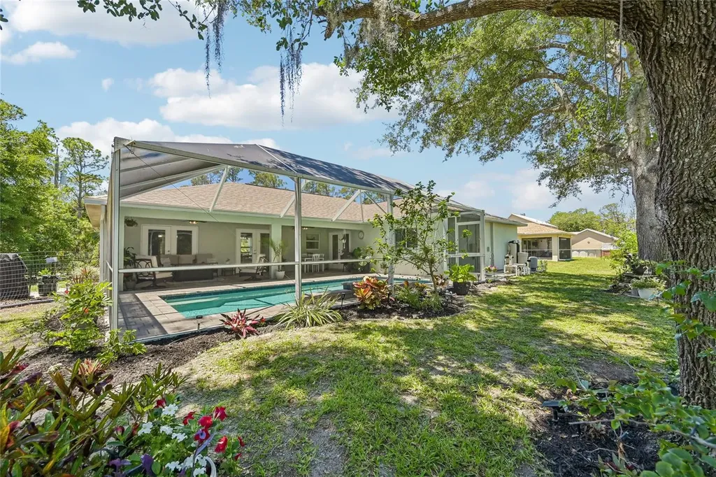 3938 Lovering Avenue North Port FL 34286