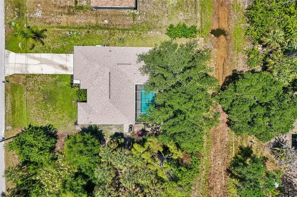 3938 Lovering Avenue North Port FL 34286