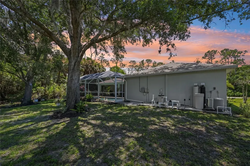3938 Lovering Avenue North Port FL 34286