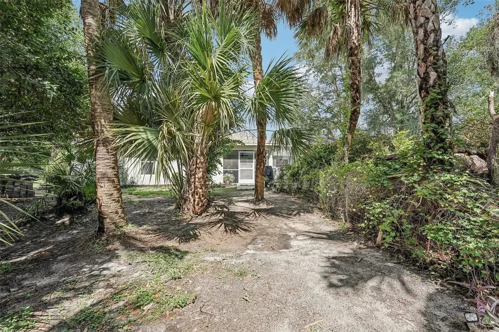 3938 Lovering Avenue North Port FL 34286