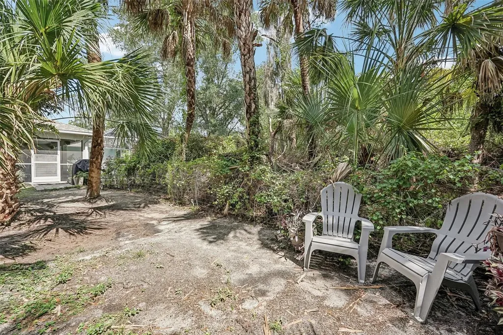 3938 Lovering Avenue North Port FL 34286