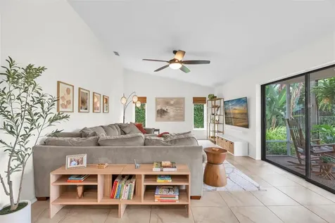 12194 66th Avenue Seminole FL 33772