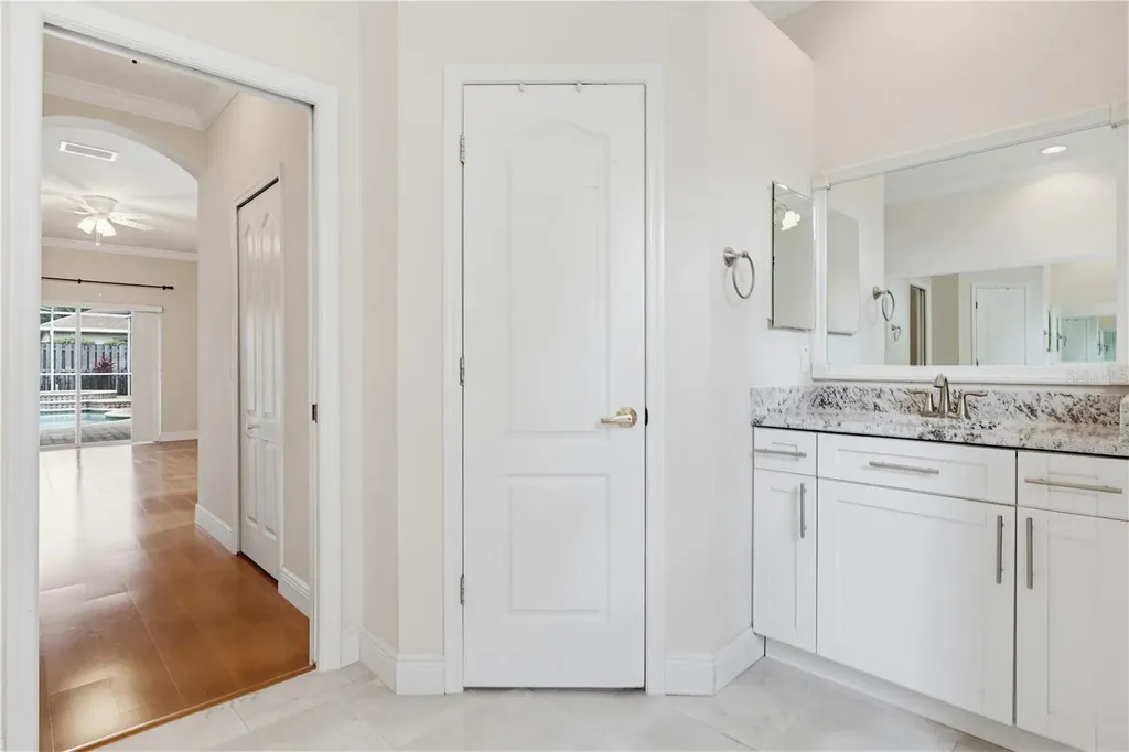 10115 Kingsbridge Avenue Tampa FL 33626