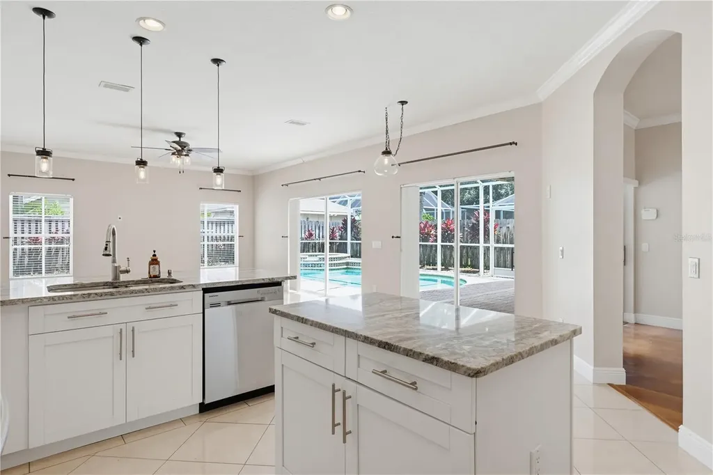 10115 Kingsbridge Avenue Tampa FL 33626