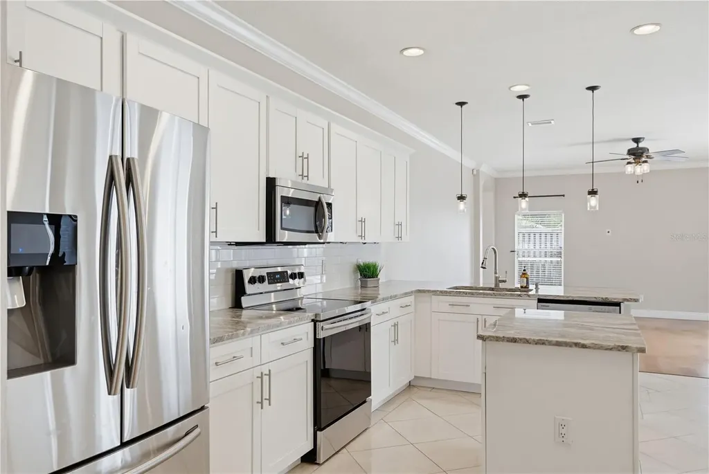 10115 Kingsbridge Avenue Tampa FL 33626