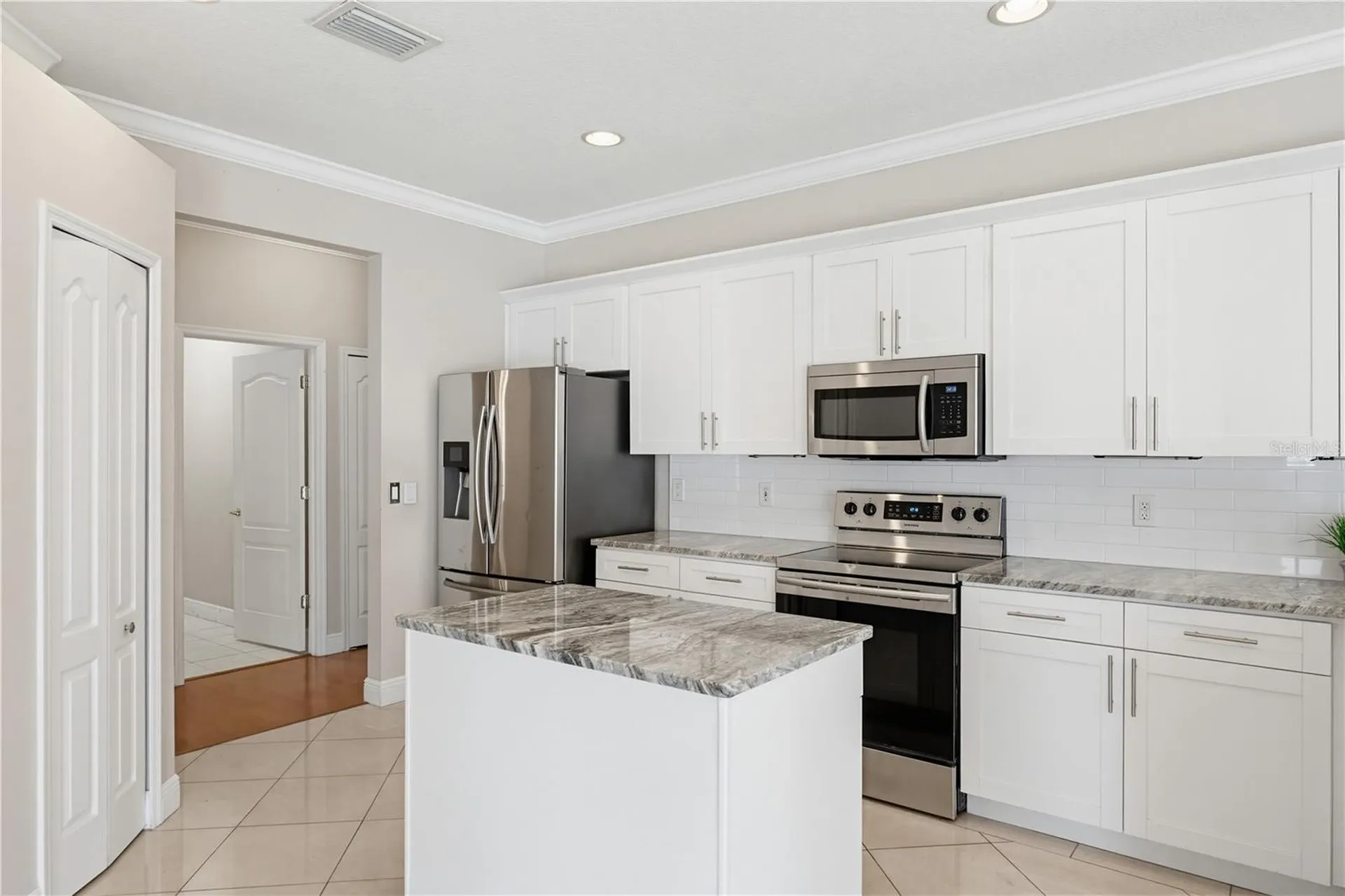 10115 Kingsbridge Avenue Tampa FL 33626