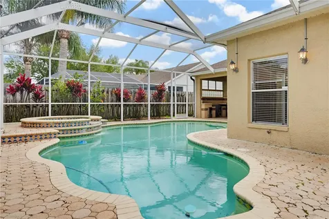10115 Kingsbridge Avenue Tampa FL 33626