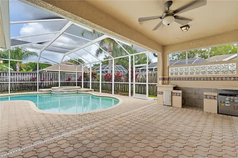 10115 Kingsbridge Avenue Tampa FL 33626