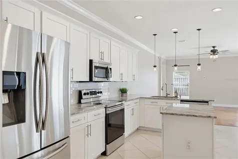 10115 Kingsbridge Avenue Tampa FL 33626