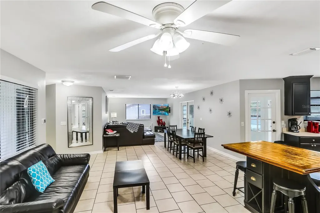 1826 SW 80th Drive Gainesville FL 32607