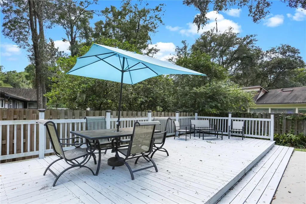 1826 SW 80th Drive Gainesville FL 32607