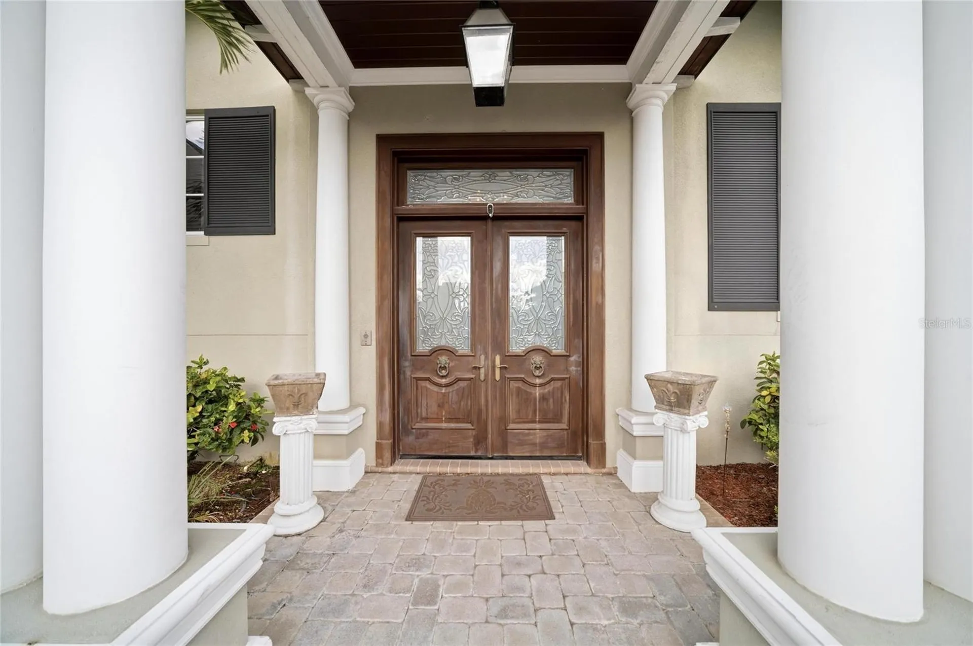 6438 Hollywood Boulevard Sarasota FL 34231